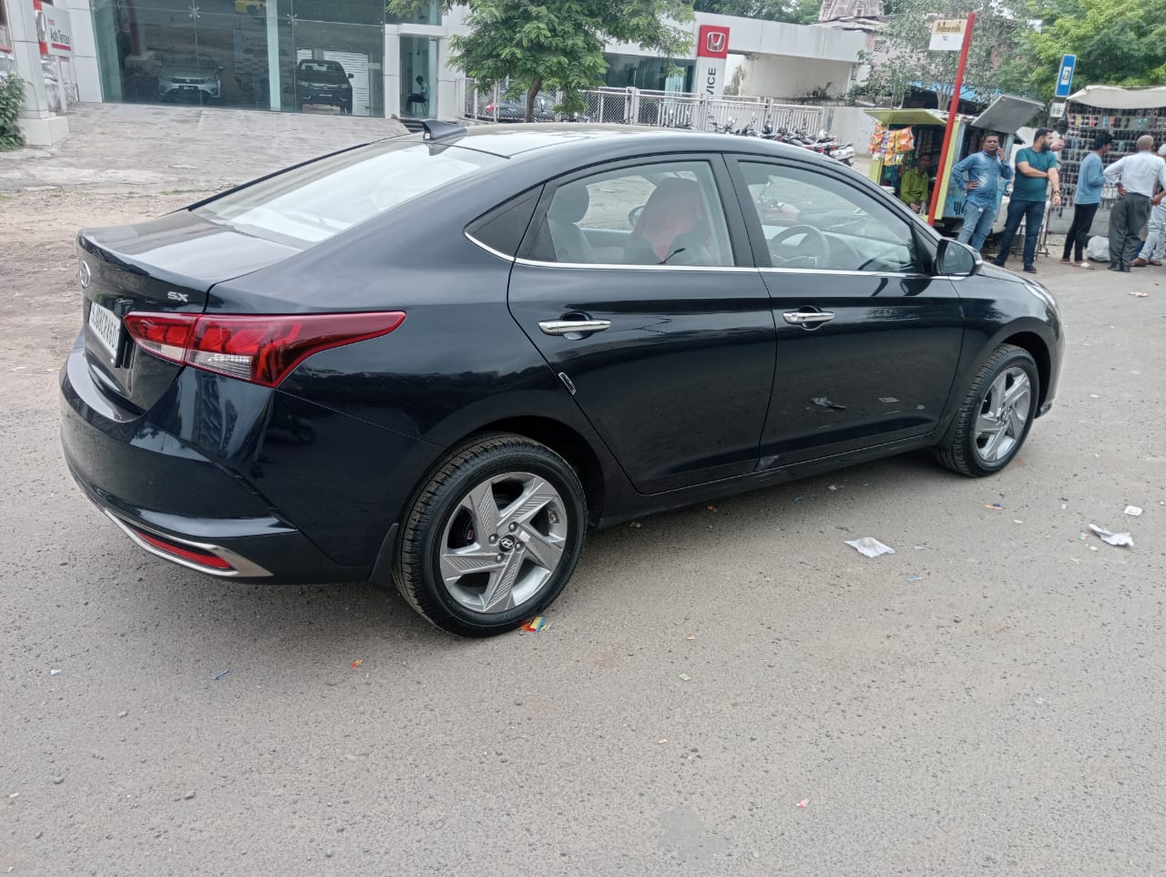 Details View - Hyundai Verna photos - reseller,reseller marketplace,advetising your products,reseller bazzar,resellerbazzar.in,india's classified site,Hyundai Varna , Old Hyundai Varna , Used Hyundai Varna  in Ahmedabad , Hyundai Varna in Ahmedabad